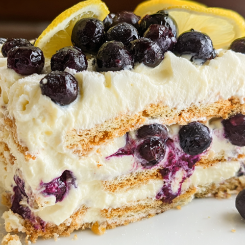 Lemon Blueberry Icebox Cake: Effortless Summer Bliss 3 Lemon Blueberry Icebox Cake: Effortless Summer Bliss